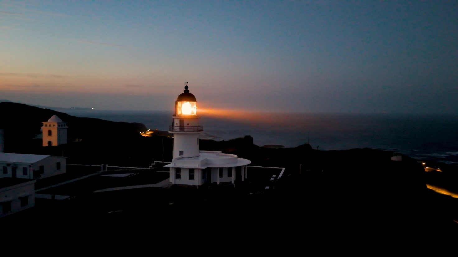Figure 3. Sandiaojiao Lighthouse illuminating nearby waters.