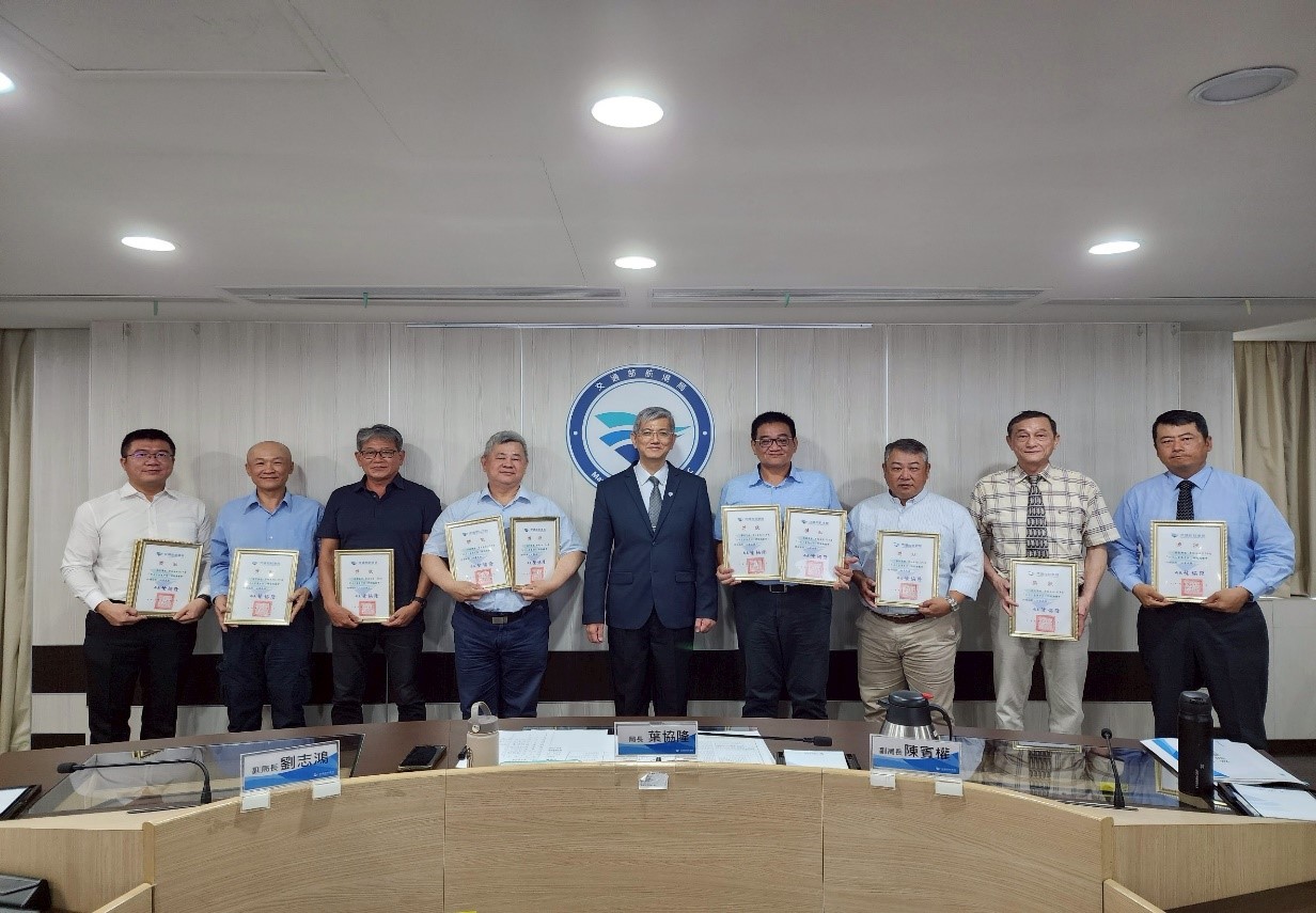Figure 1. Group photo from 2024 Outstanding Pilot Awards Ceremony.